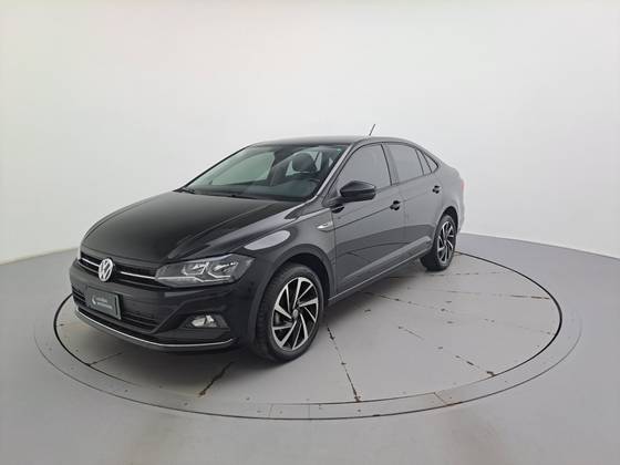 VOLKSWAGEN VIRTUS 1.0 200 TSI HIGHLINE AUTOMÁTICO